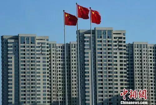 資料圖：一處剛建設(shè)完工的房地產(chǎn)樓盤。 <a target='_blank'  data-cke-saved- >中新社</a>記者 張斌 攝

