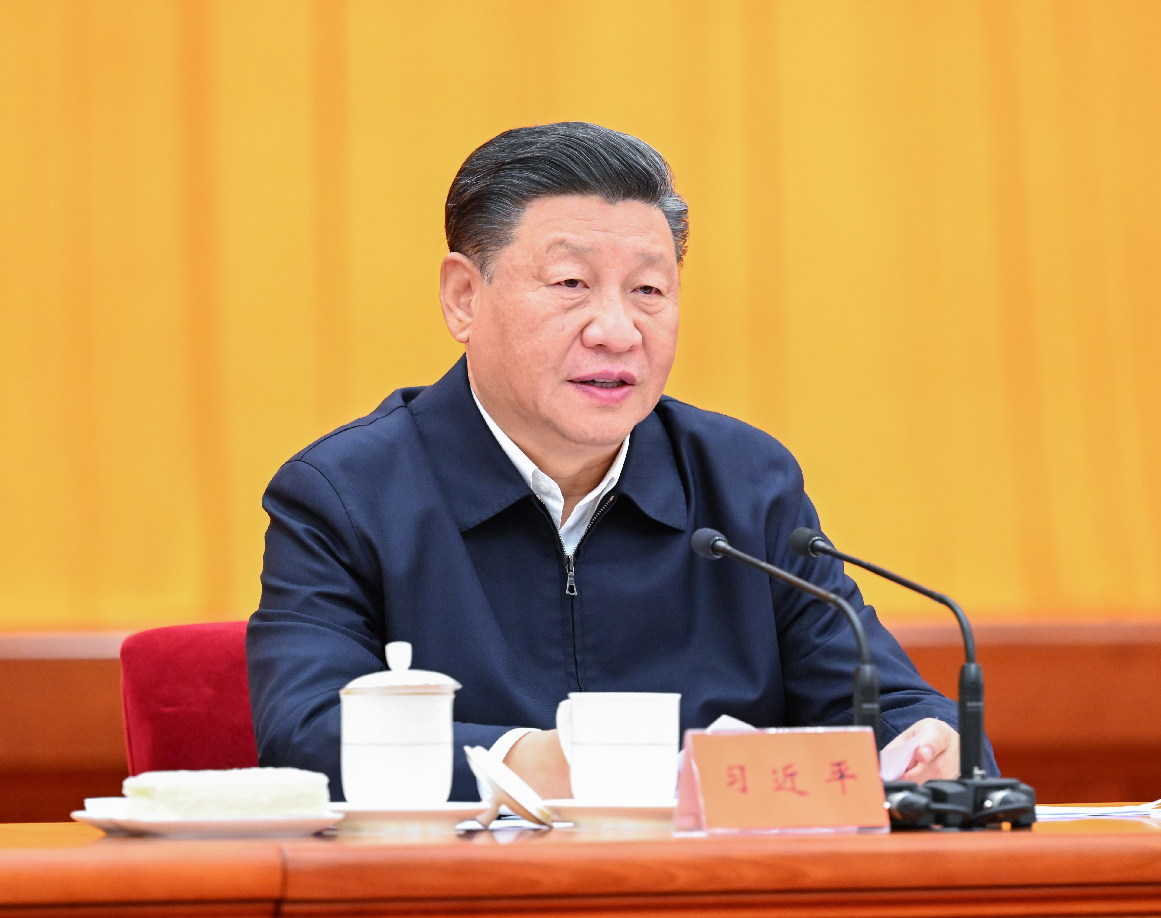 2021年10月13日至14日，中央人大工作會議在北京召開。習(xí)近平總書記出席會議并發(fā)表重要講話。